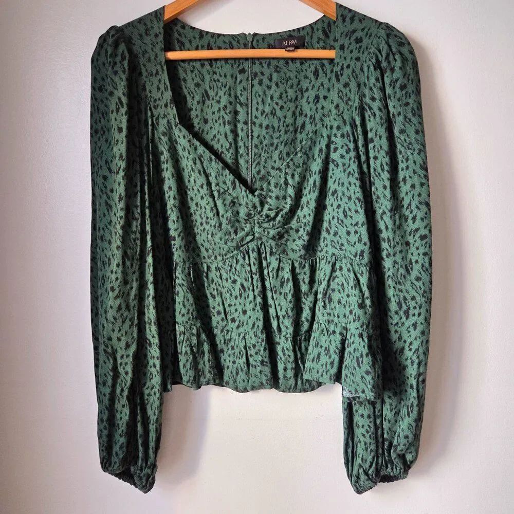 EUC AFRM SWEETHEART NECKLINE PEPLUM ANIMAL PRINT TOP SIZE M